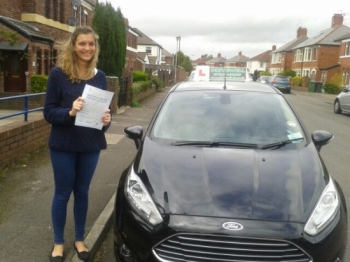 Daisy Conchie proudly holding her Pass Certificate after passing her test today with a brilliant, safe, confident drive with only 1 driver fault.  It was a fantastic result as you struggled to fit lessons in recently with other commitments.  Congratulations and well done again.  Good luck and enjoy your driving.  Salvina 7th May 2014 ...
